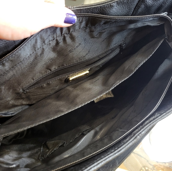 Roma Leather Concealment Purse - Picture 5 of 16